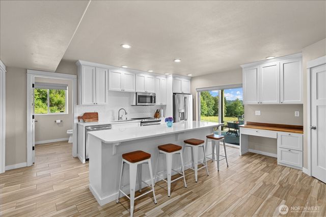 7804 S Lake Stevens Road, Lake Stevens, WA 98258