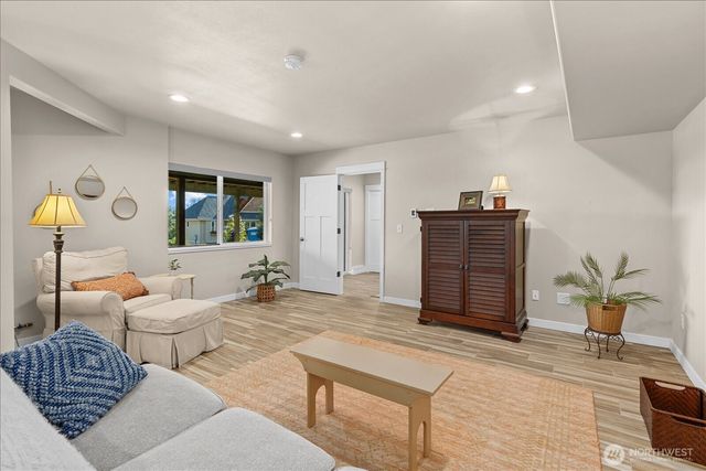 7804 S Lake Stevens Road, Lake Stevens, WA 98258