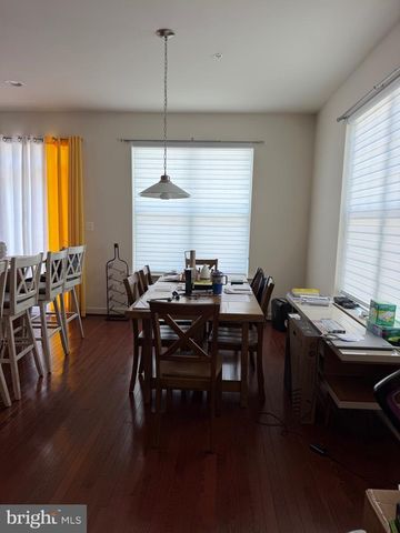 9801 WOOD GLEN TER, Lanham, MD 20706