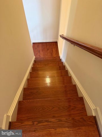9801 WOOD GLEN TER, Lanham, MD 20706