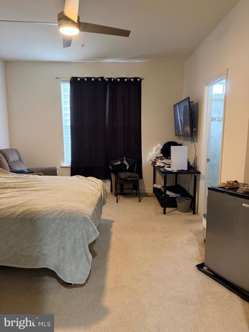9801 WOOD GLEN TER, Lanham, MD 20706
