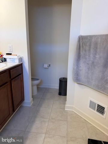 9801 WOOD GLEN TER, Lanham, MD 20706
