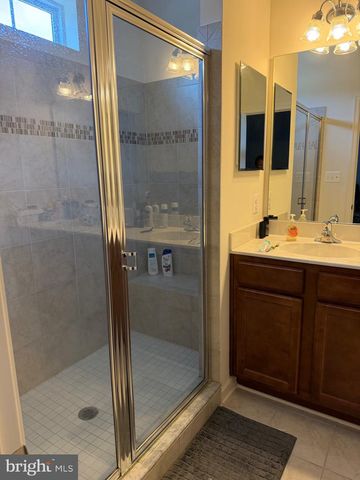 9801 WOOD GLEN TER, Lanham, MD 20706