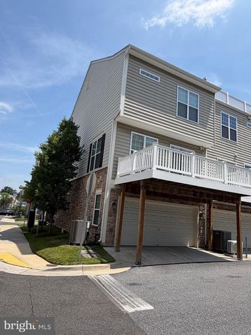 9801 WOOD GLEN TER, Lanham, MD 20706