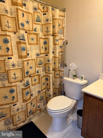 9801 WOOD GLEN TER, Lanham, MD 20706