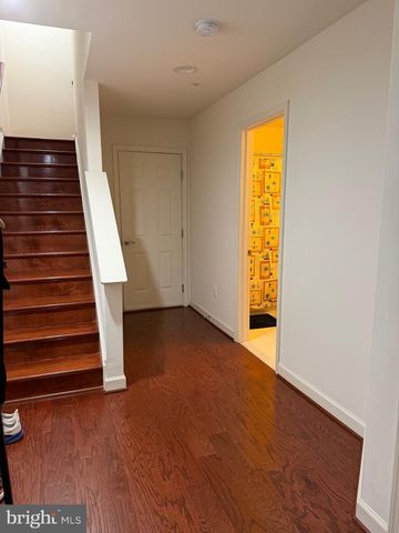 9801 WOOD GLEN TER, Lanham, MD 20706