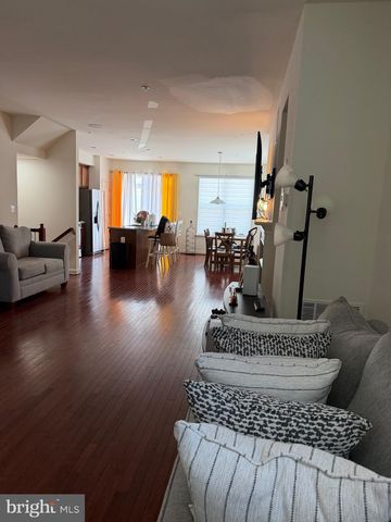 9801 WOOD GLEN TER, Lanham, MD 20706