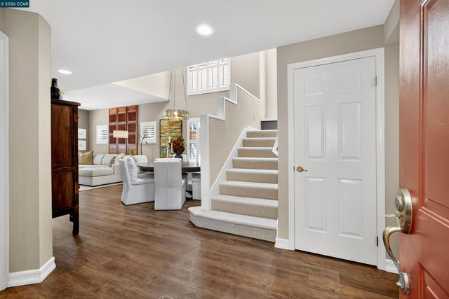 6206 Lakeview Cir, San Ramon, CA 94582