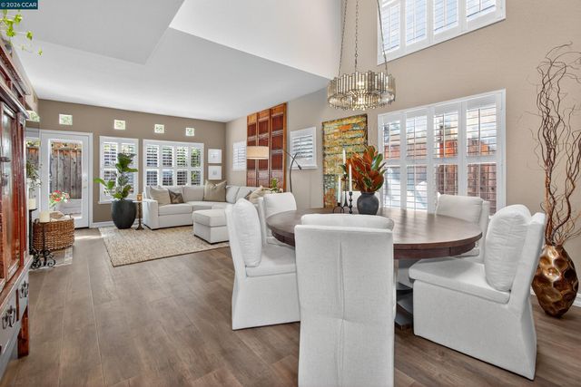 6206 Lakeview Cir, San Ramon, CA 94582