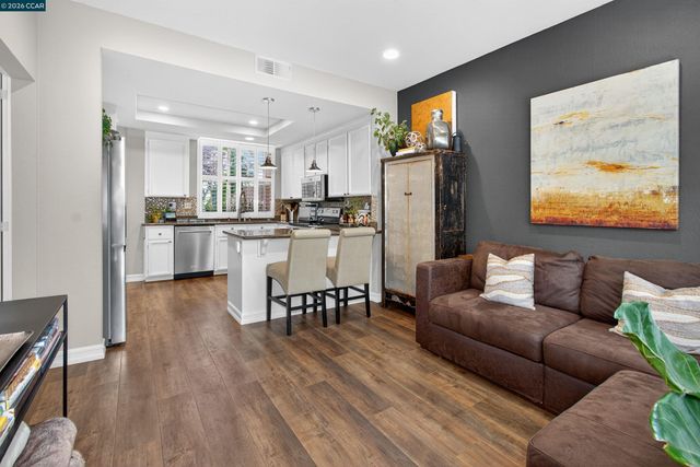 6206 Lakeview Cir, San Ramon, CA 94582