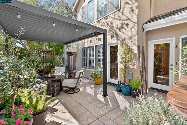 6206 Lakeview Cir, San Ramon, CA 94582