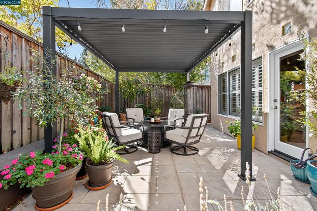 6206 Lakeview Cir, San Ramon, CA 94582