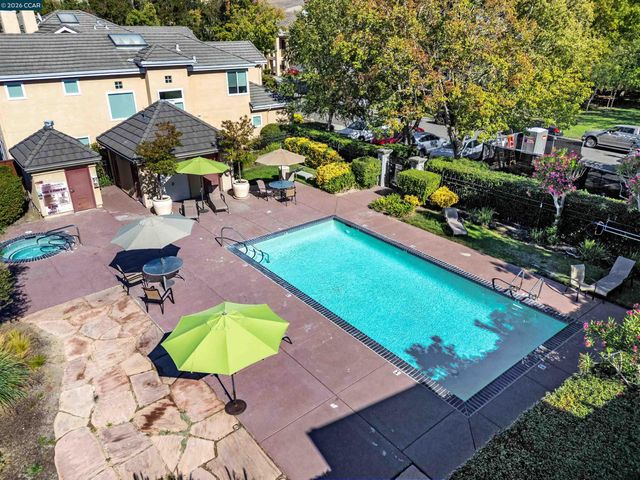 6206 Lakeview Cir, San Ramon, CA 94582