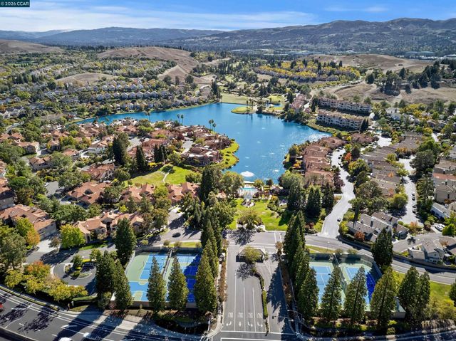 6206 Lakeview Cir, San Ramon, CA 94582