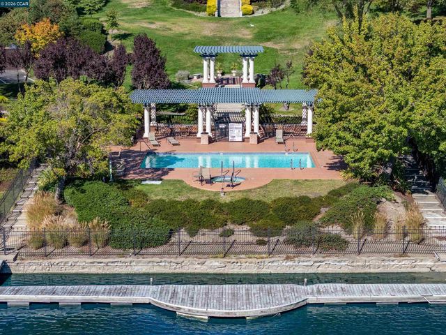 6206 Lakeview Cir, San Ramon, CA 94582