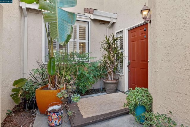 6206 Lakeview Cir, San Ramon, CA 94582