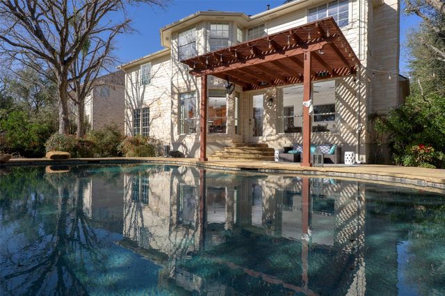 9556 Indigo Brush DR, Austin, TX 78726