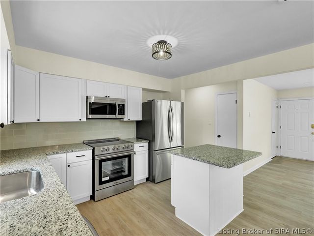 1414 Silver Slate Drive, New Albany, IN 47150