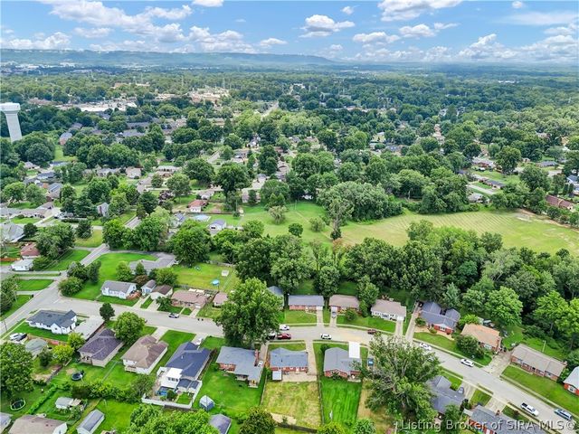 1414 Silver Slate Drive, New Albany, IN 47150
