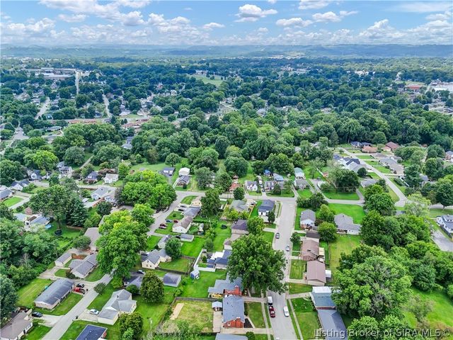 1414 Silver Slate Drive, New Albany, IN 47150