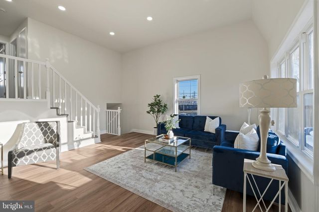 168 ERVIN AVE, Linwood, PA 19061