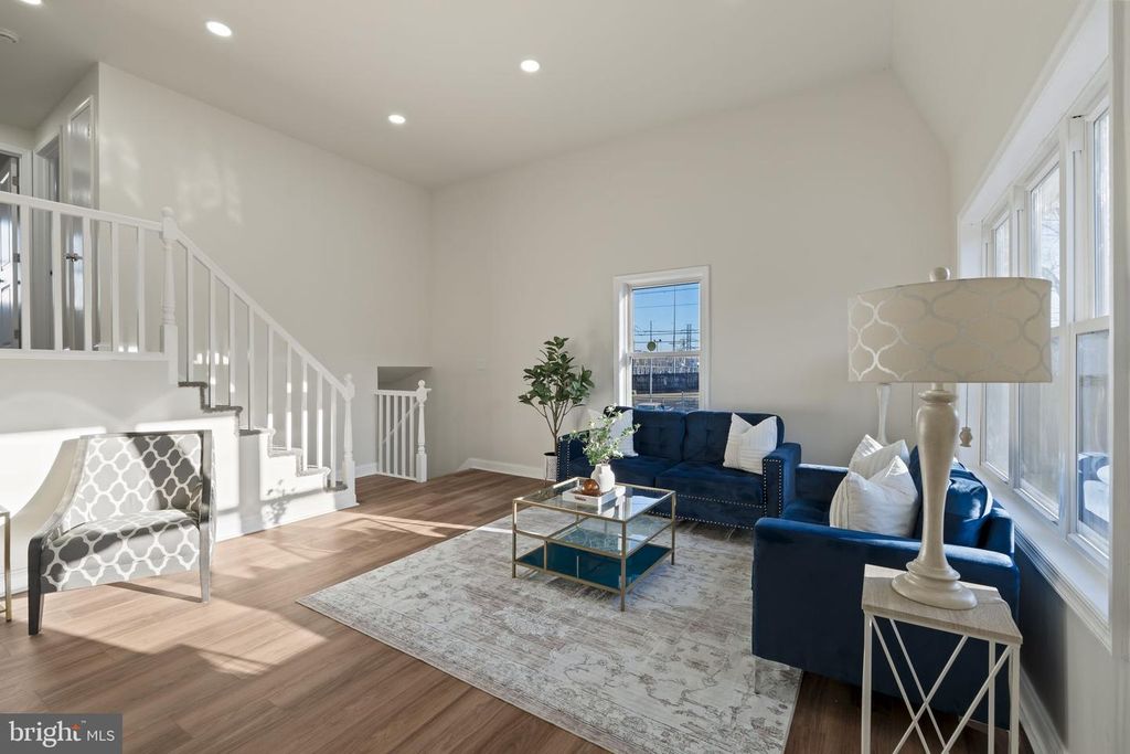 Image 2 of property listing at 168 ERVIN AVE, Marcus Hook, PA 19061