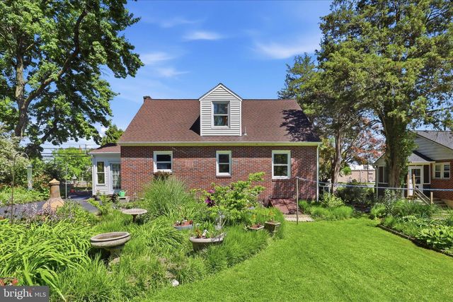 381 BARBARA, Millersville, PA 17551