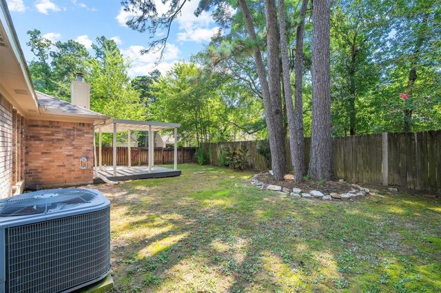 3 Still Corner Place, The Woodlands, TX 77381