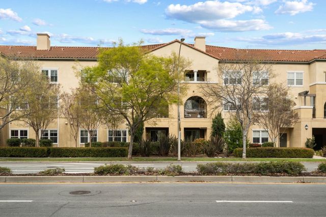 1883 Agnew Road 112, Santa Clara, CA 95054