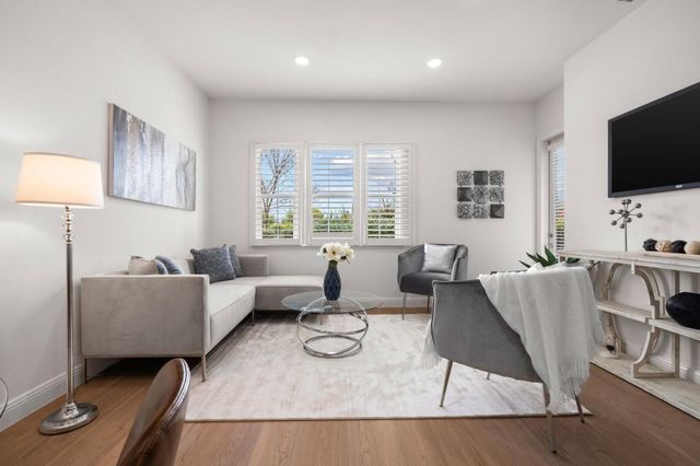 1883 Agnew Road 112, Santa Clara, CA 95054