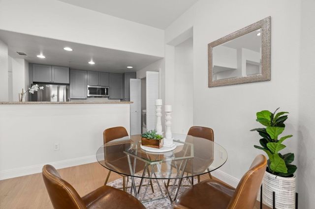 1883 Agnew Road 112, Santa Clara, CA 95054