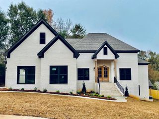 505 NW Kirkwood Drive, Dothan, AL 36303