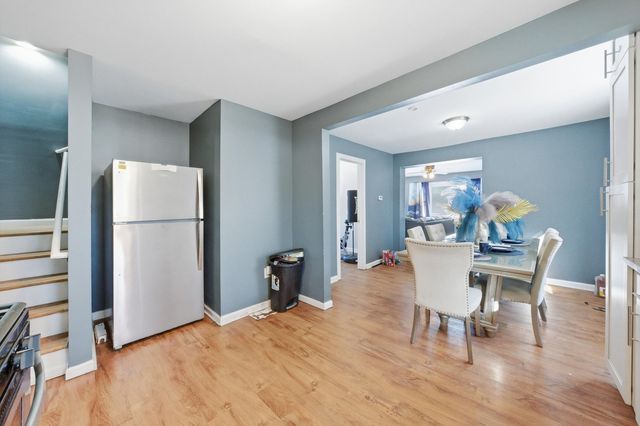 1773 E 158th Street, South Holland, IL 60473