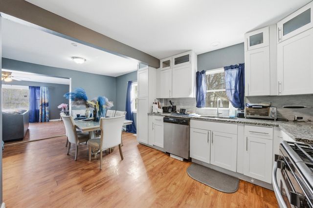 1773 E 158th Street, South Holland, IL 60473