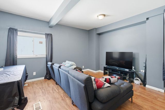 1773 E 158th Street, South Holland, IL 60473