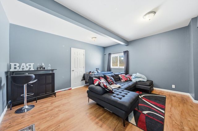 1773 E 158th Street, South Holland, IL 60473