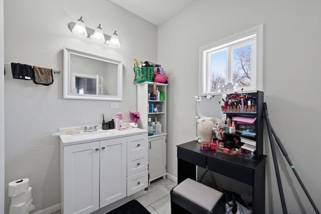 1773 E 158th Street, South Holland, IL 60473