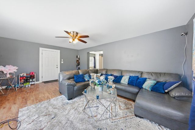 1773 E 158th Street, South Holland, IL 60473