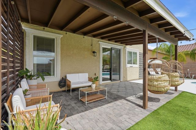 8949 N Wild Eagle Avenue, Tucson, AZ 85742