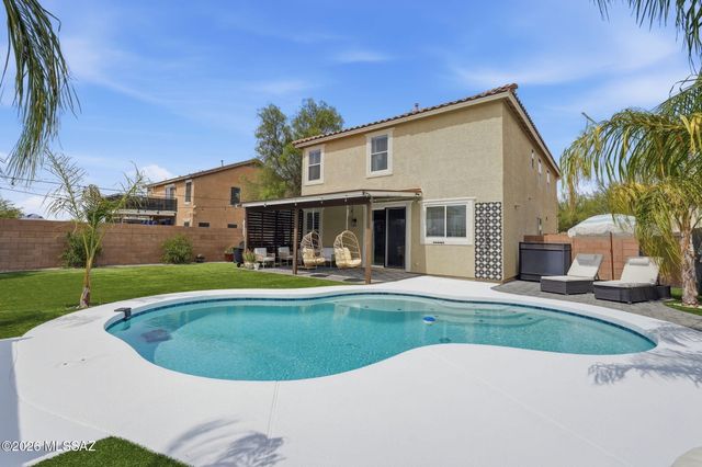 8949 N Wild Eagle Avenue, Tucson, AZ 85742