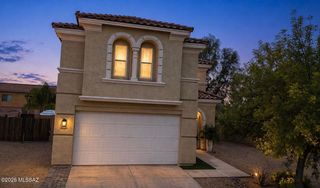 8949 N Wild Eagle Avenue, Tucson, AZ 85742