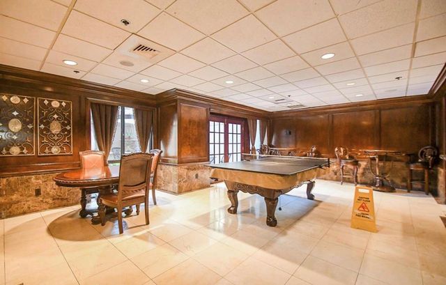 3525 Sage Road 1018, Houston, TX 77056