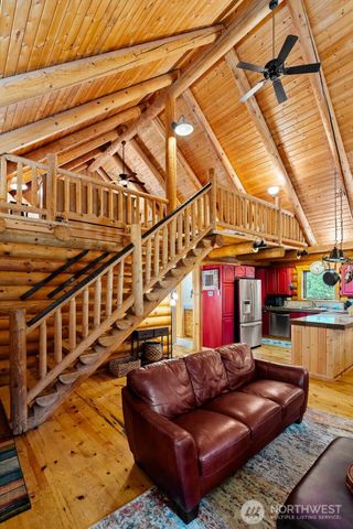 40 Lake Cle Elum Dam Road, Ronald, WA 98940