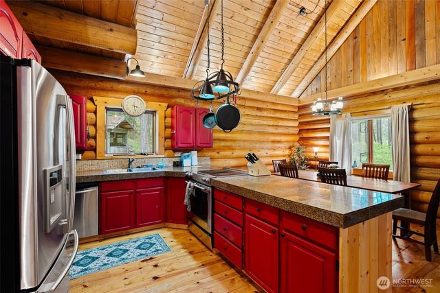 40 Lake Cle Elum Dam Road, Ronald, WA 98940