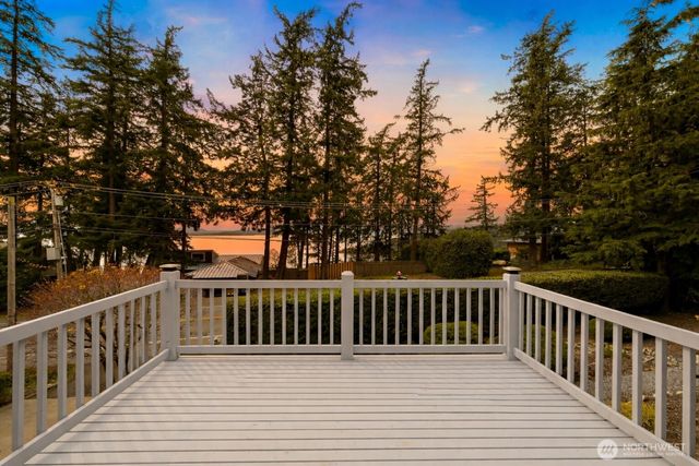 1348 Chuckanut Drive, Bellingham, WA 98229