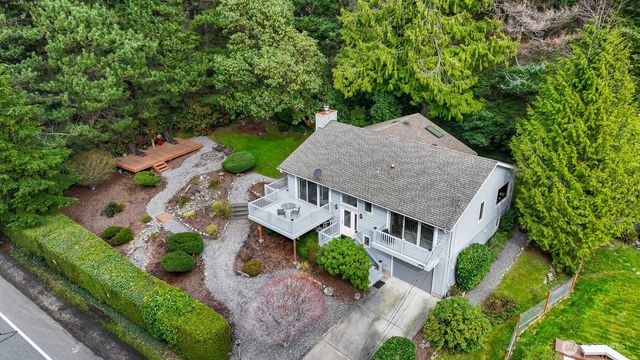 1348 Chuckanut Drive, Bellingham, WA 98229