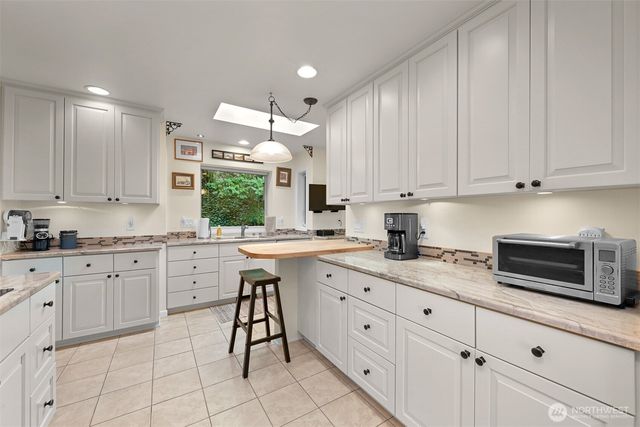 1348 Chuckanut Drive, Bellingham, WA 98229