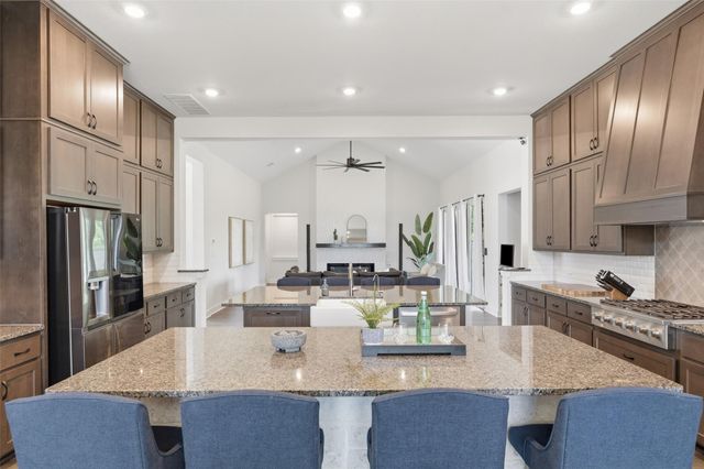 129 Hamilton BR, Liberty Hill, TX 78642