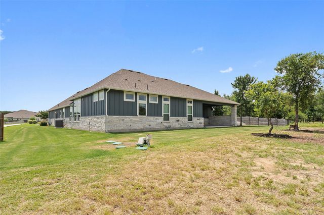 129 Hamilton BR, Liberty Hill, TX 78642