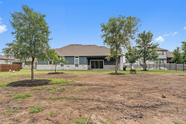 129 Hamilton BR, Liberty Hill, TX 78642